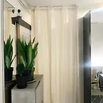 Belle Chambre Paris, Proche De La Gare Et Du Metro